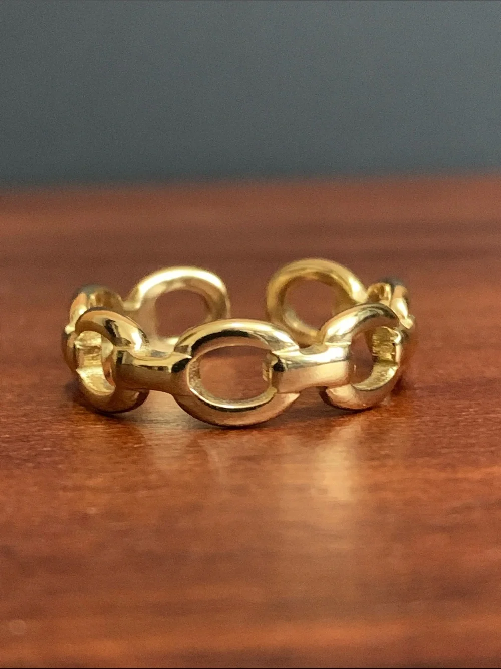 NWT gold tone link ring size 7